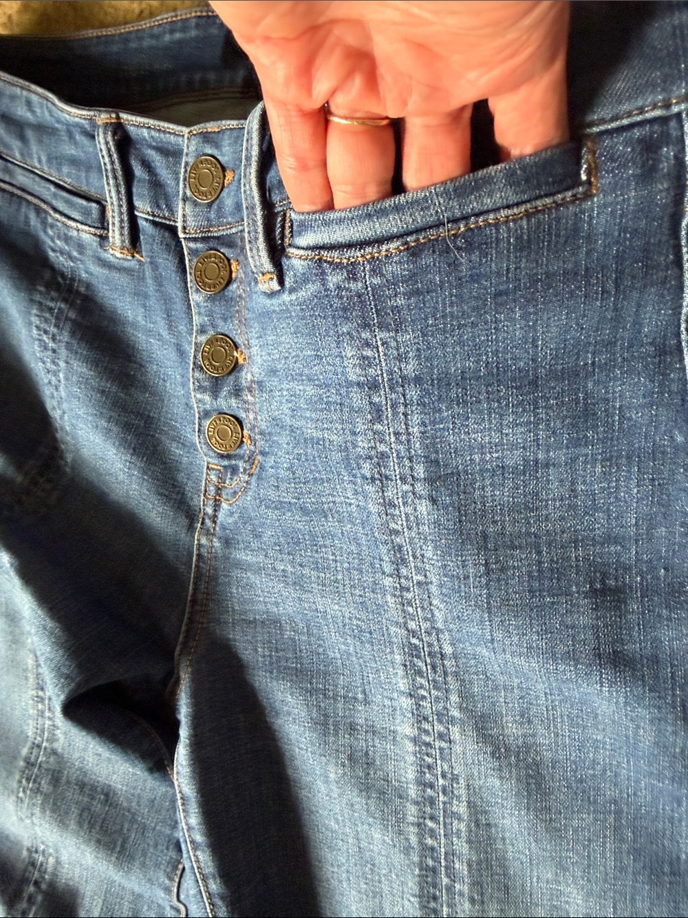 Liverpool Los Angeles Blue Wide-Leg Button-Fly Jeans - Picture 3 of 6